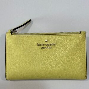 🍋Kate Spade Jackson Lemon Yellow Leather Wallet